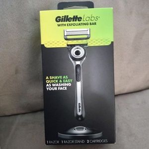 Brand New Gillette Labs 1 Razor + 1 Razor Stand + 2 Cartridges